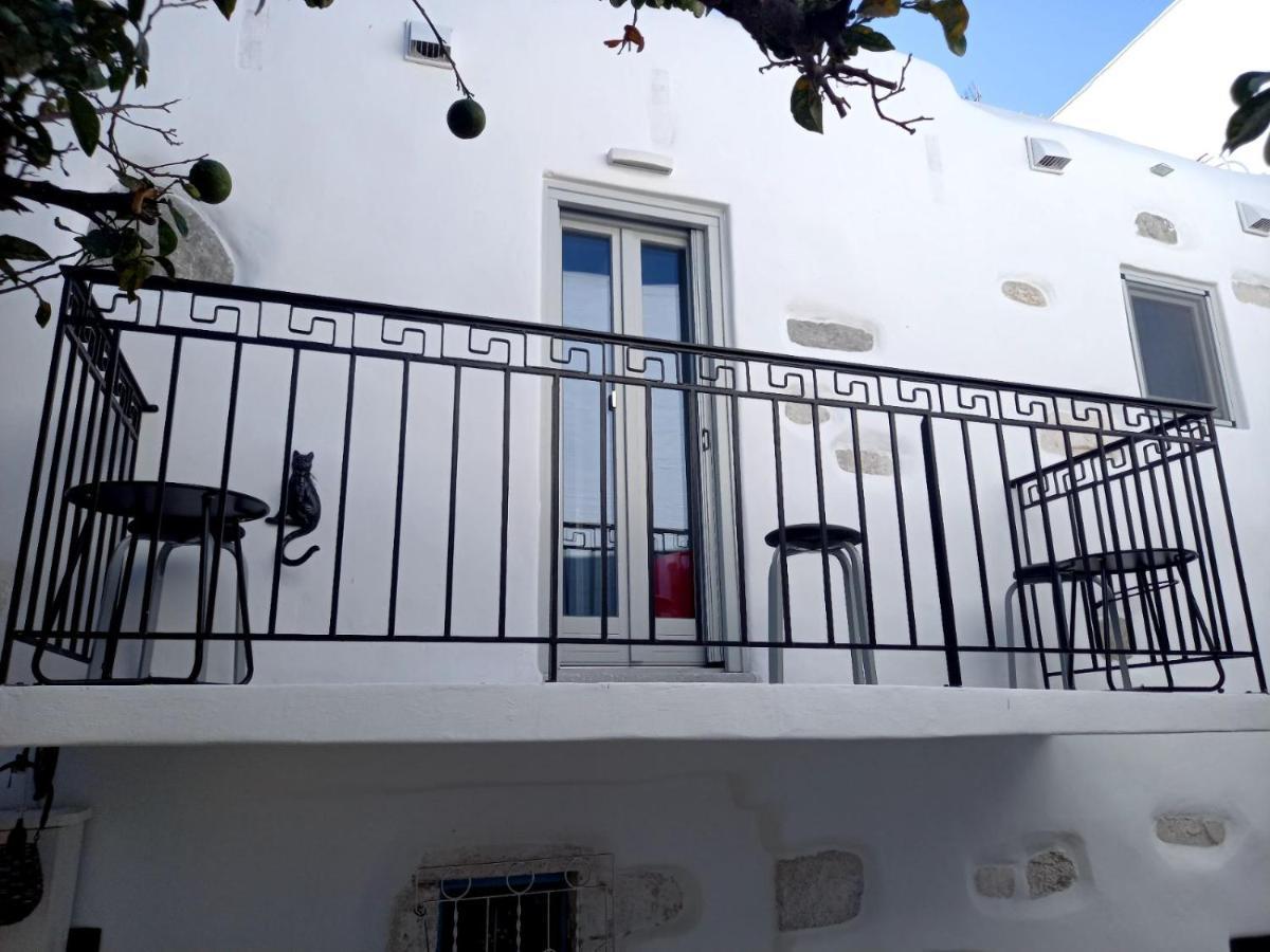 Tristrato Villa Parikia  Exterior photo