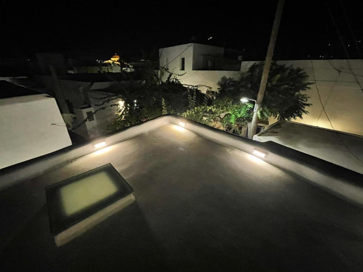 Tristrato Villa Parikia  Exterior photo