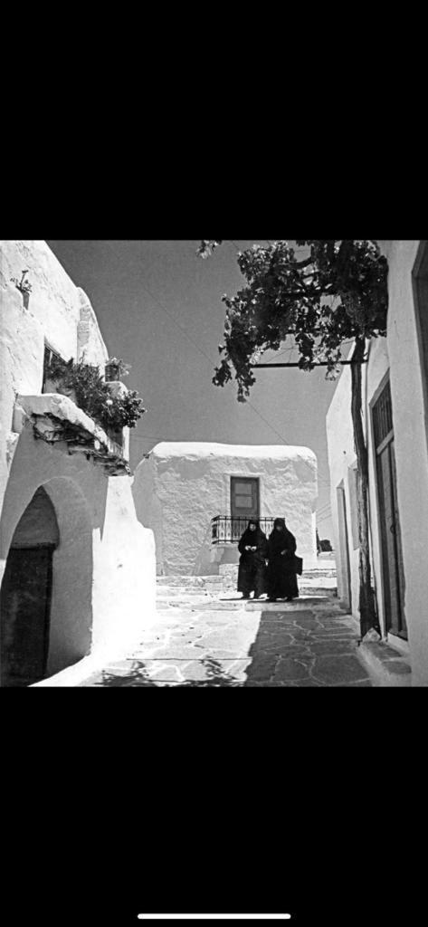 Tristrato Villa Parikia  Exterior photo